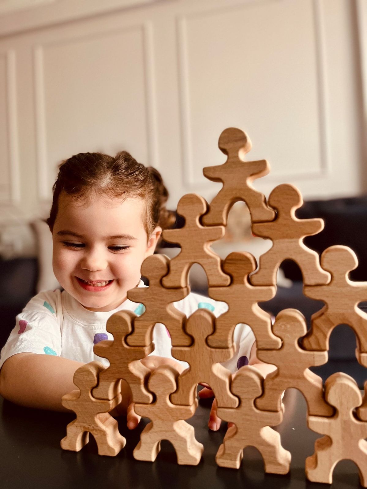 Wooden People Puzzle – Creative Stacking & Balance Game 15pcs